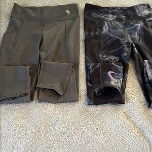 Abercrombie Kids Gray and Black Leggings Set